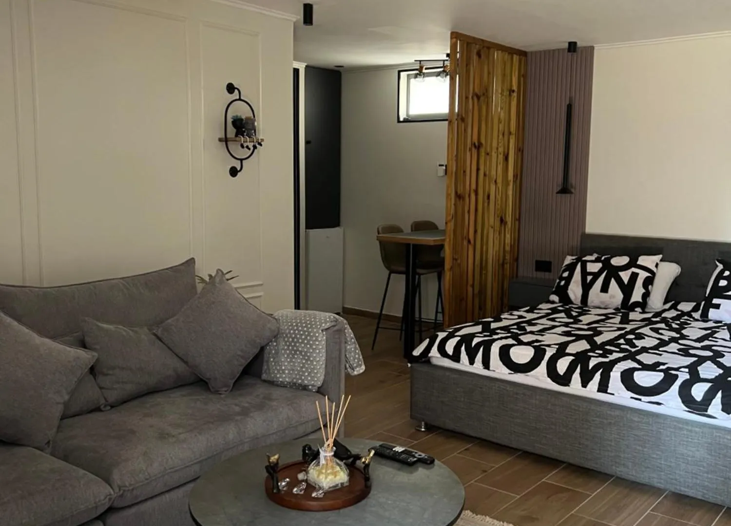 חיפה Suite 0*, Haifa